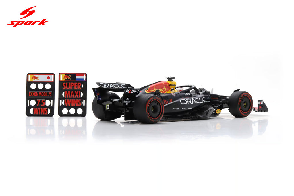 Pre-Order Red Bull Racing RB21 No.1 Oracle Red Bull Racing Winner US GP 2025 Max Verstappen 1:18