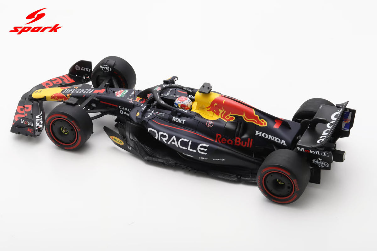 Pre-Order Red Bull Racing RB21 No.1 Oracle Red Bull Racing Winner US GP 2025 Max Verstappen 1:18