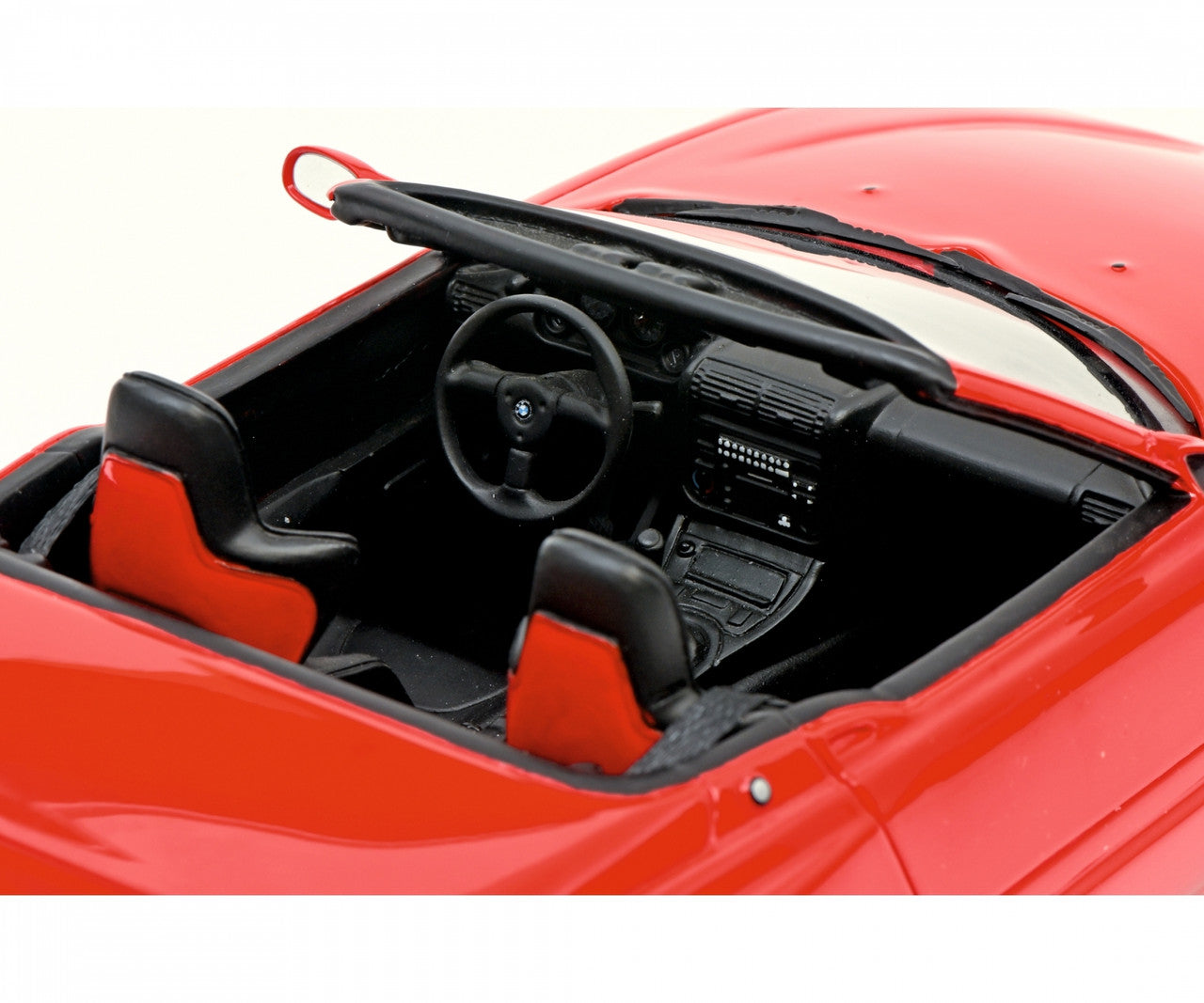 BMW Z1 Roadster (open roof) 1:18