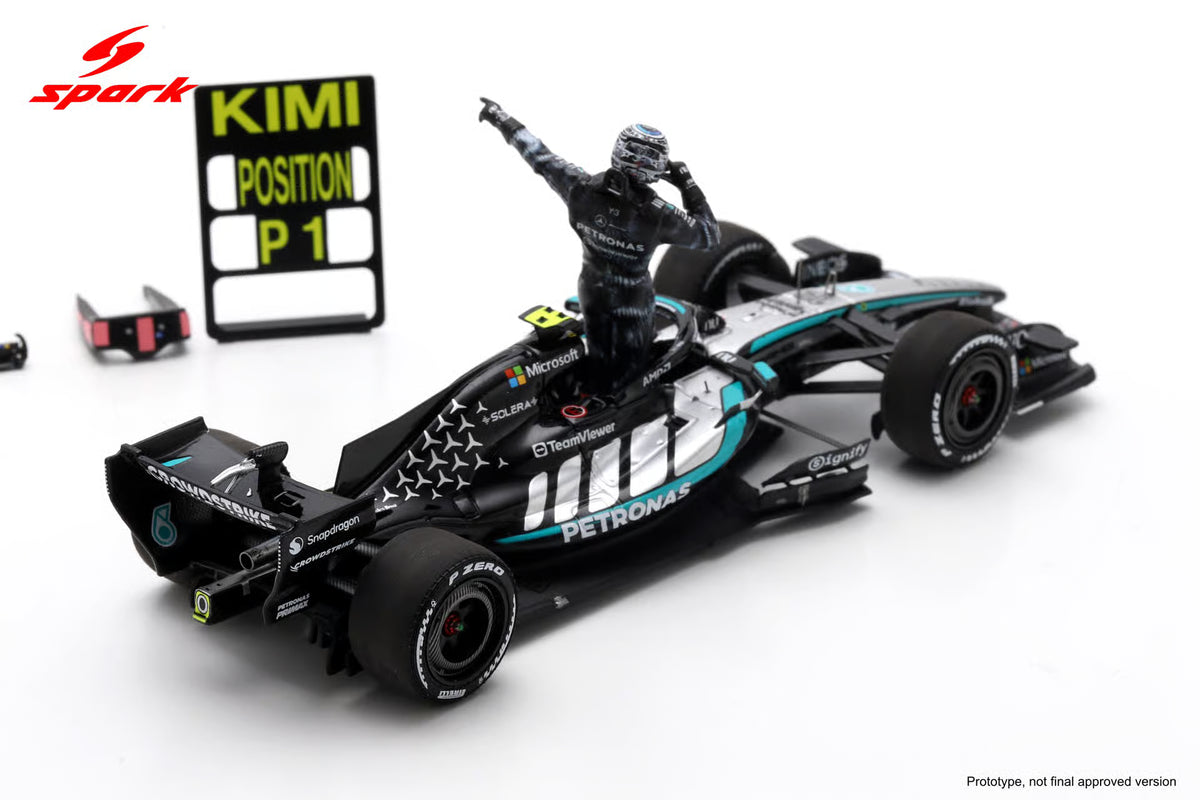 Pre-Order Mercedes-AMG PETRONAS F1 Team W17 No.12 Winner Japanese GP 2026 Kimi Antonelli (With figurine) 1:43