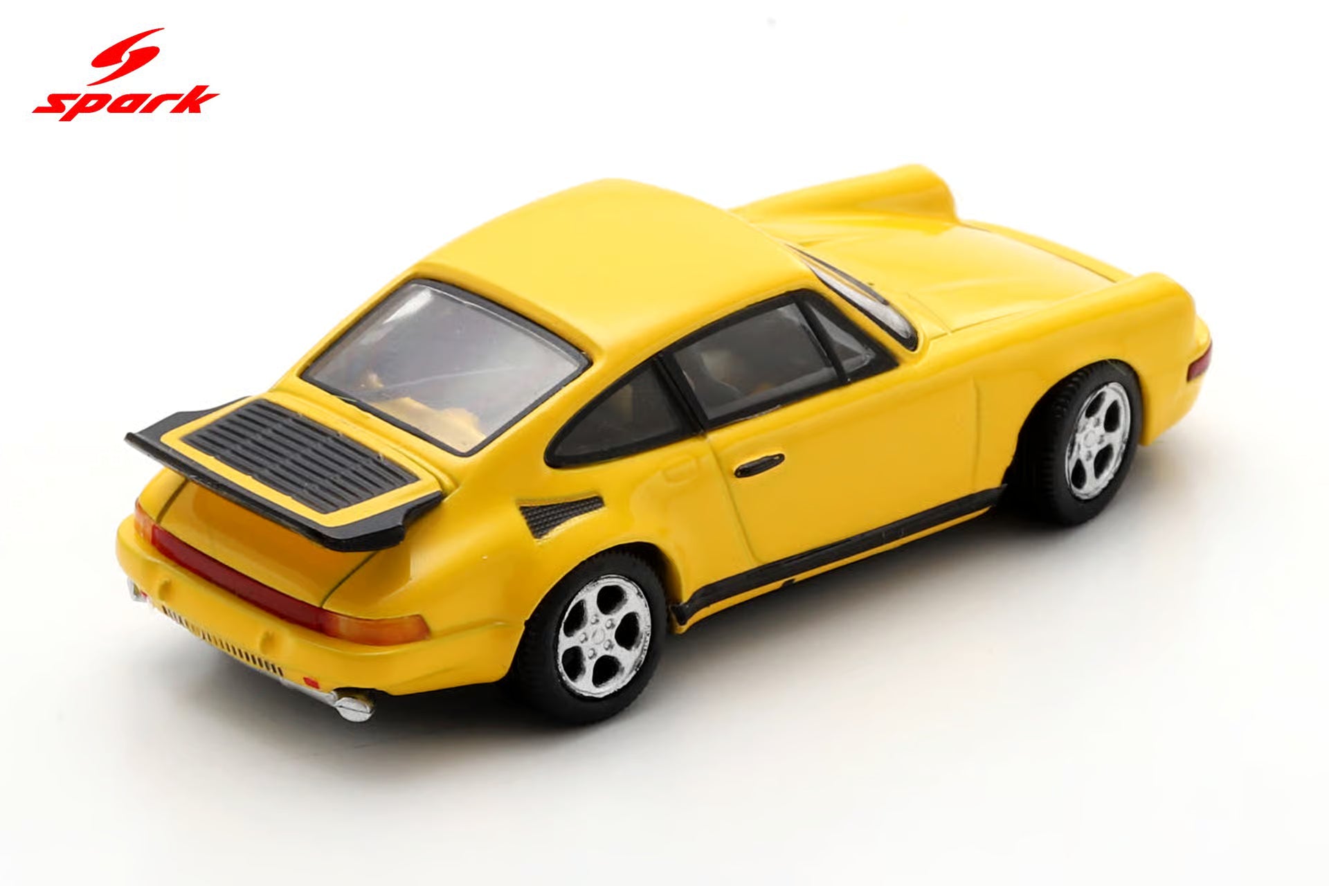 Pre-Order - RUF CTR Prototype Nürburgring (With special base) Limited 1987