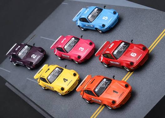 Porsche 911 Carrera 3.0 RS IROC – Daytona 1974 1:64