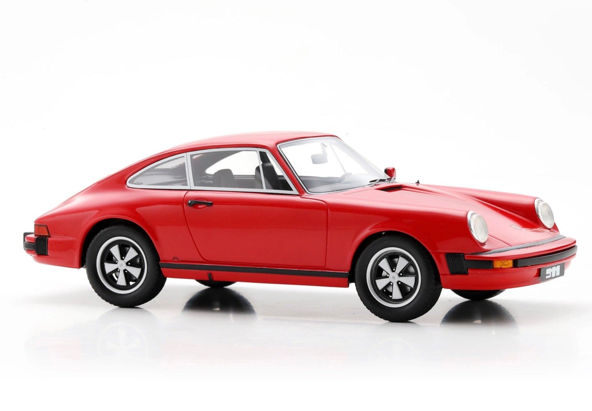 Porsche 911 Coupé red 1:18