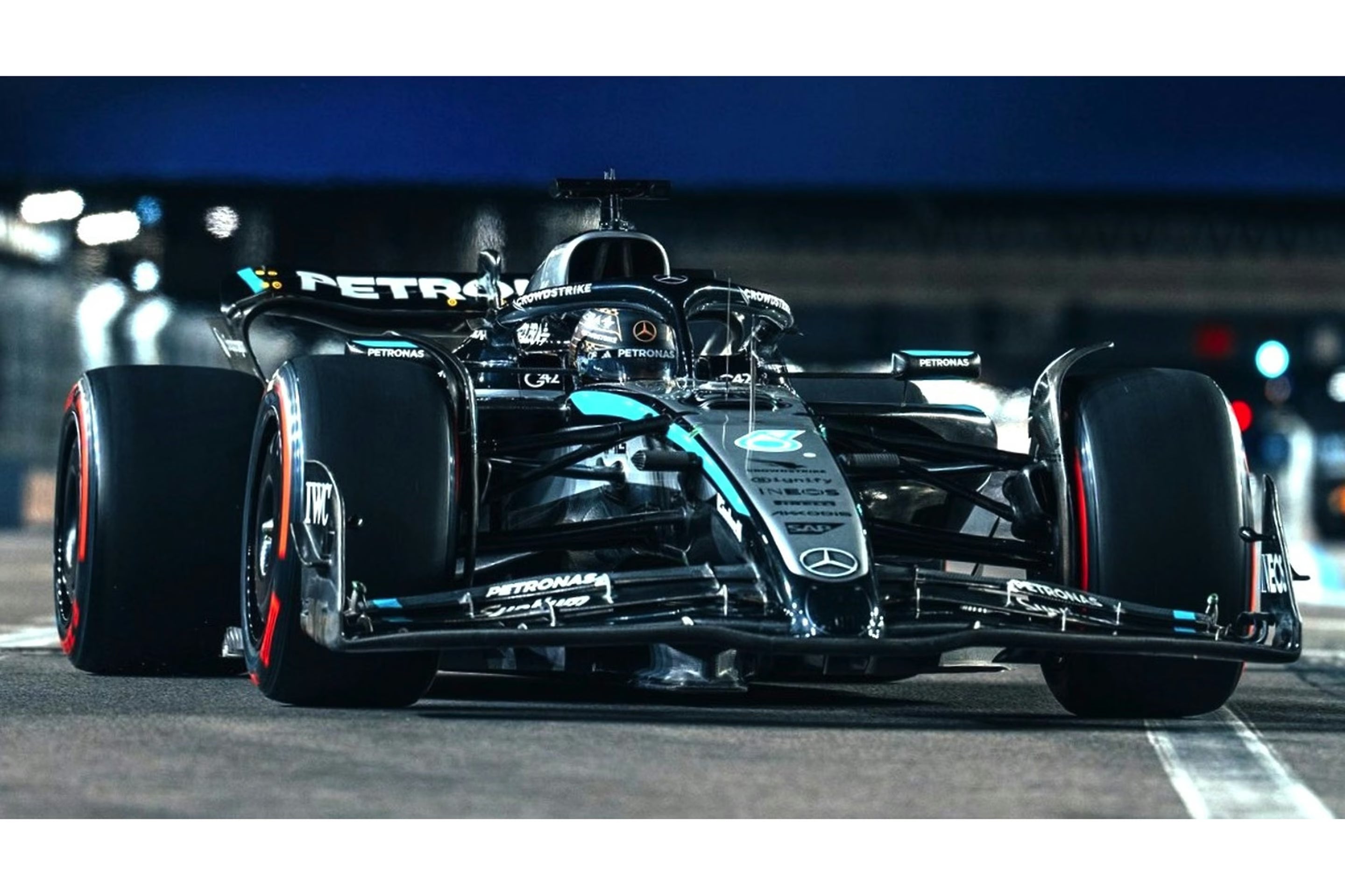 Mercedes AMG Petronas F1 Team W16e No.63 2nd Las Vegas GP 2025 George Russell 150th GP 1:43