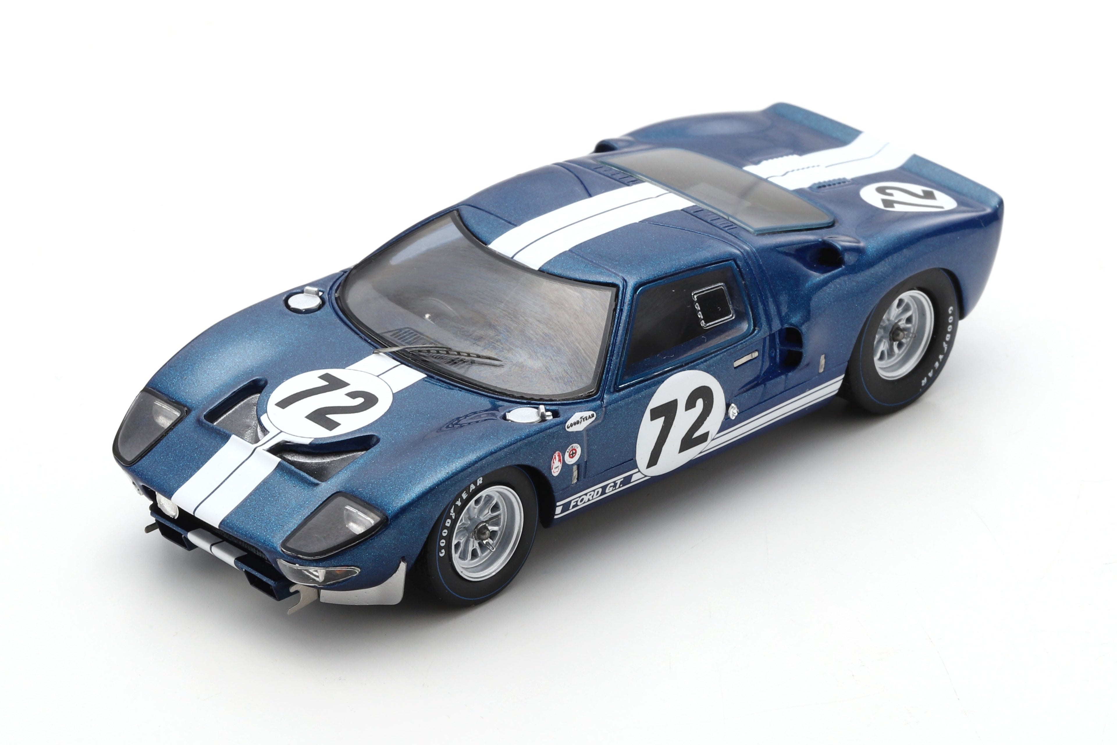 Ford GT40 No.72 – 3rd Place 2000km Daytona 1965 | Bob Bondurant / Jo Schlesser 1:43
