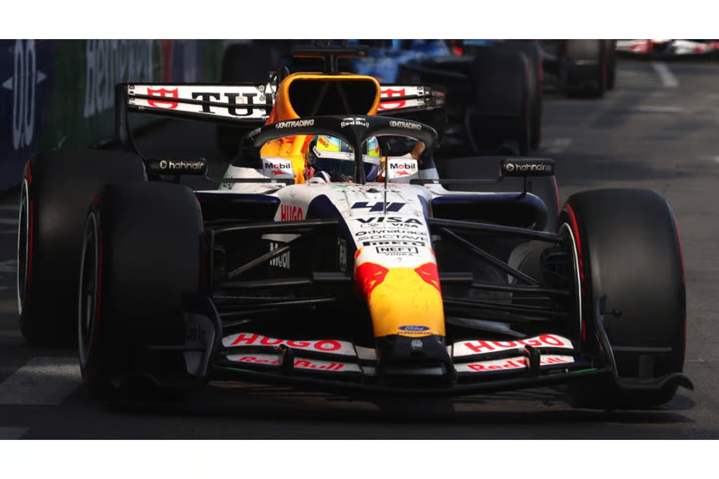 Pre-Order Visa Cash App Racing Bulls Formula One Team VCARB 03 No.41 6th Monaco GP 2026 Arvid Lindblad (With pit board) 1:43
