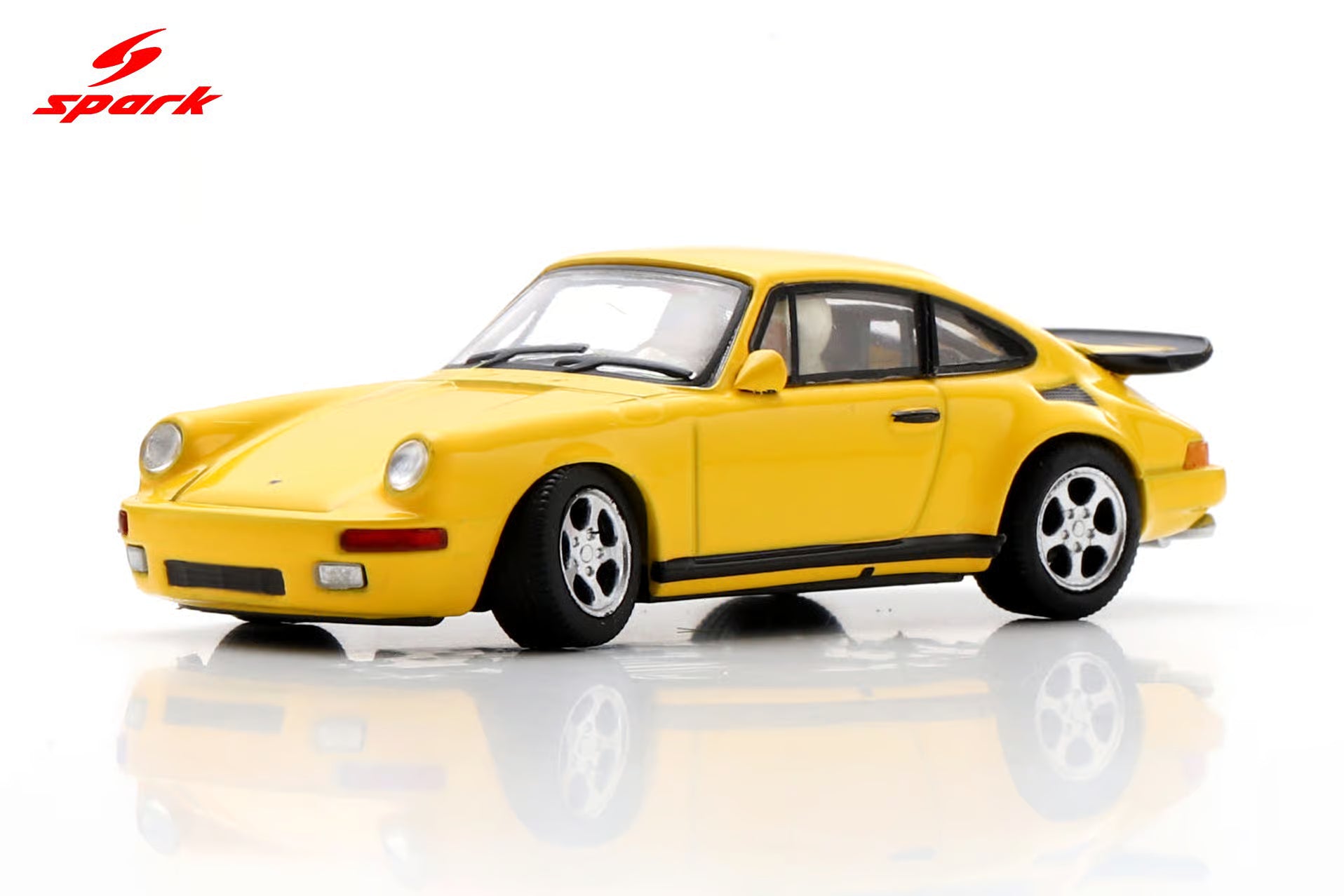 Pre-Order - RUF CTR Prototype Nürburgring (With special base) Limited 1987