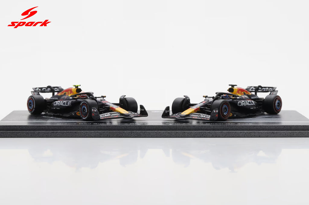 Pre-Order - Oracle Red Bull Racing RB21 No.1 & No.22 Abu Dhabi GP 2025 Max Verstappen & Yuki Tsunoda - Thank You, Yuki 1:64