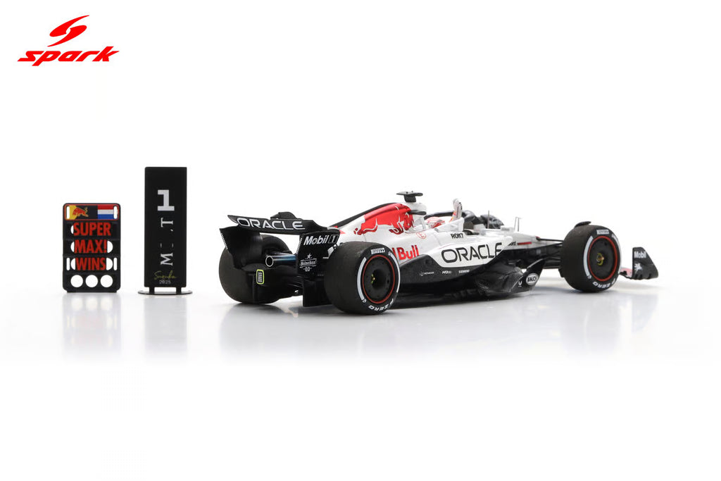 Pre-Order - Red Bull Racing RB21 No.1 – Formula 1 2025 | Max Verstappen 1:43