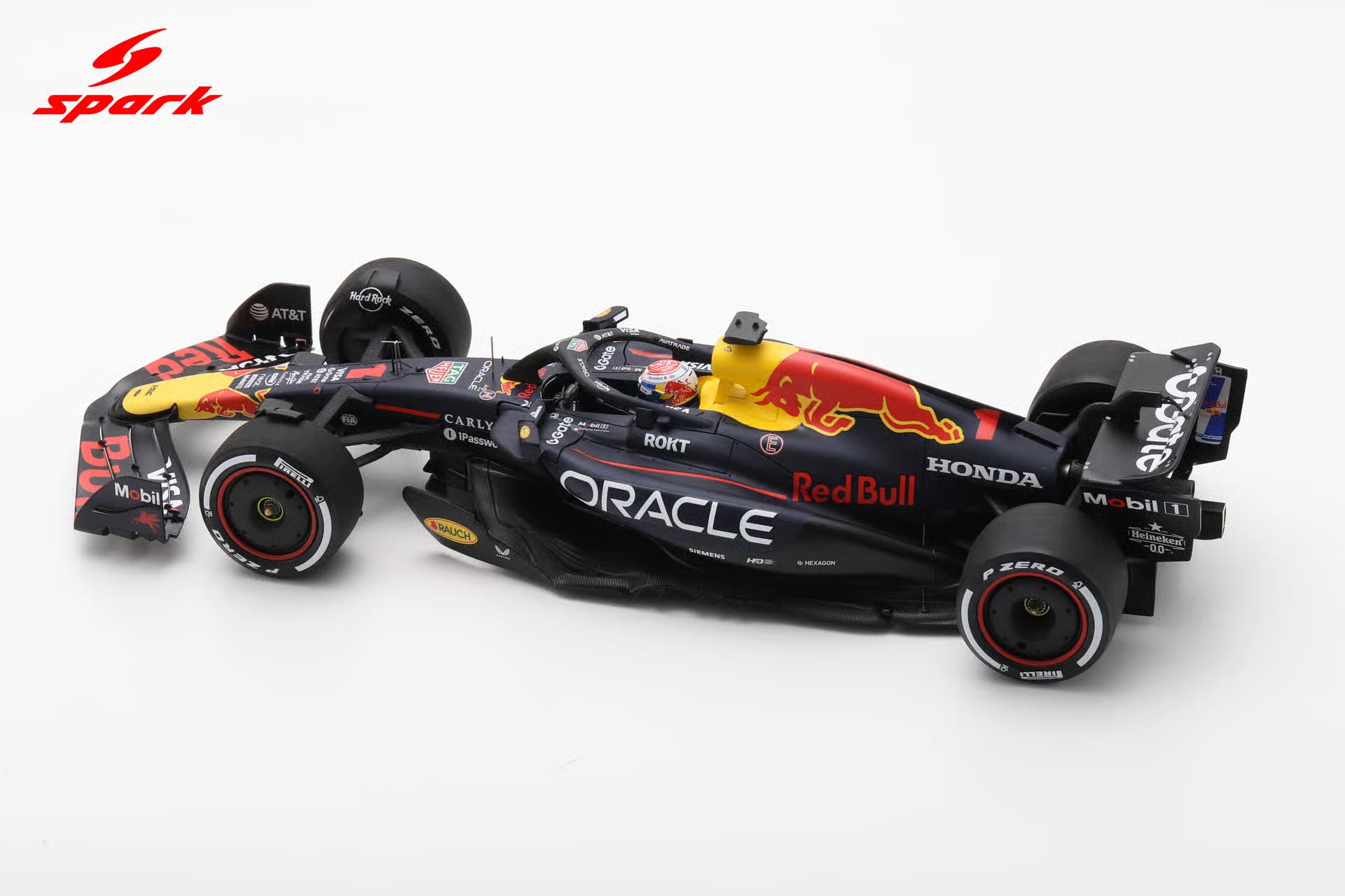 Pre-Order Oracle Red Bull Racing RB21 No.1 Winner Las Vegas GP 2025 Max Verstappen ( with pit board ) 1:18