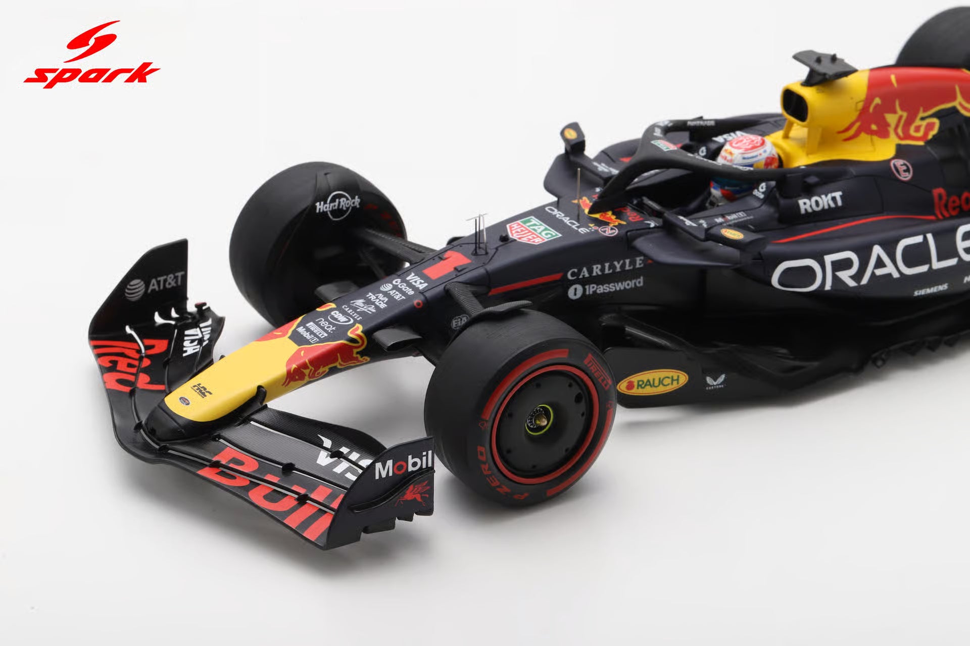 Pre-Order Red Bull Racing RB21 No.1 Oracle Red Bull Racing Winner US GP 2025 Max Verstappen 1:18