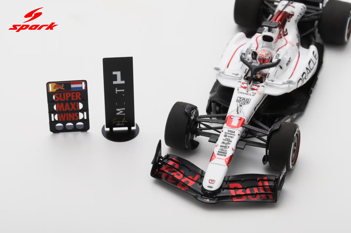 Pre-Order - Red Bull Racing RB21 No.1 – Formula 1 2025 | Max Verstappen 1:43