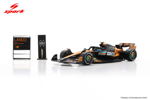 McLaren MCL39 No.4 3rd Abu Dhabi GP 2025 Lando Norris F1 Drivers' World Champion 2025 with pit board