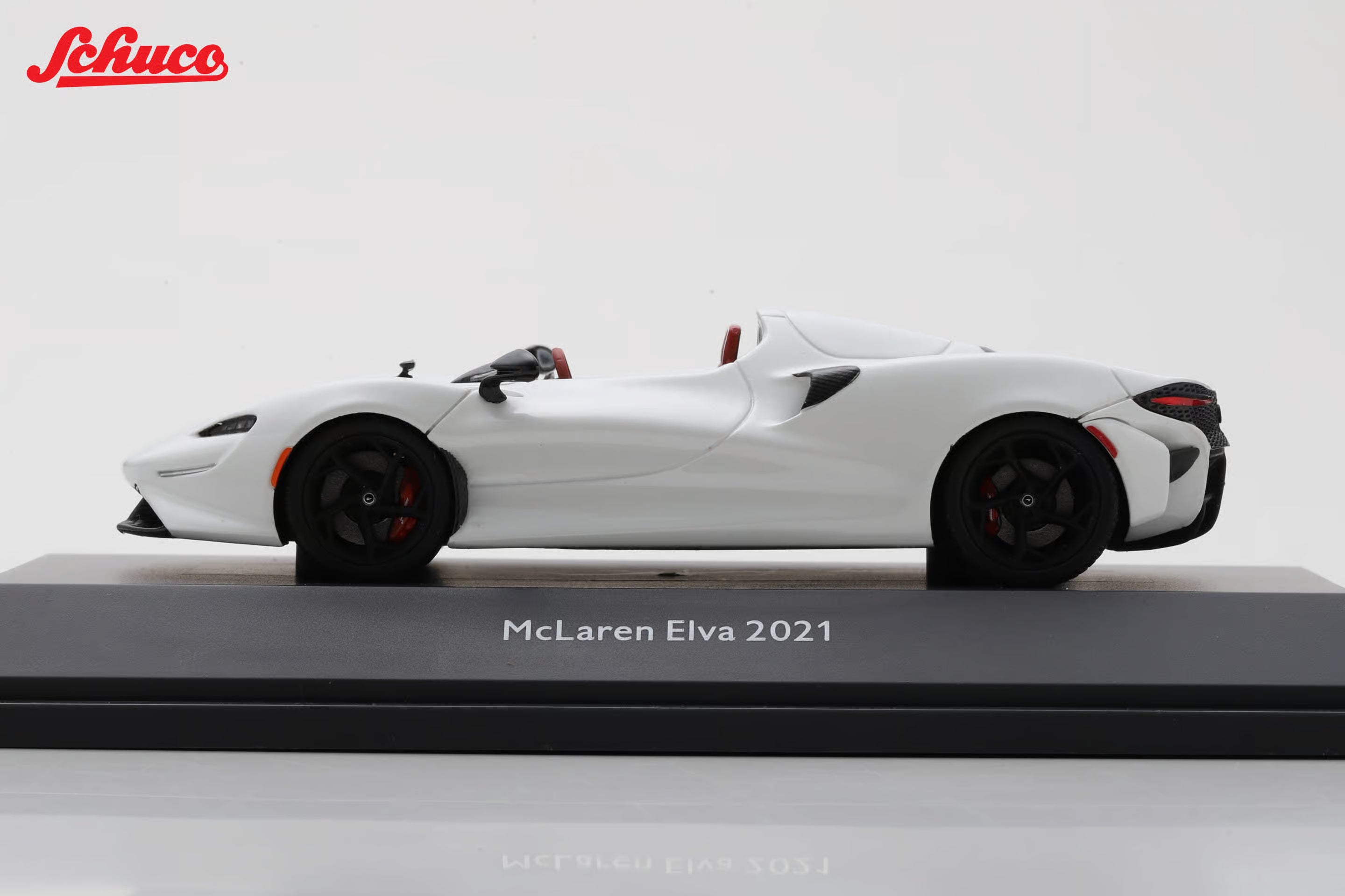 McLaren Elva - White 1:43