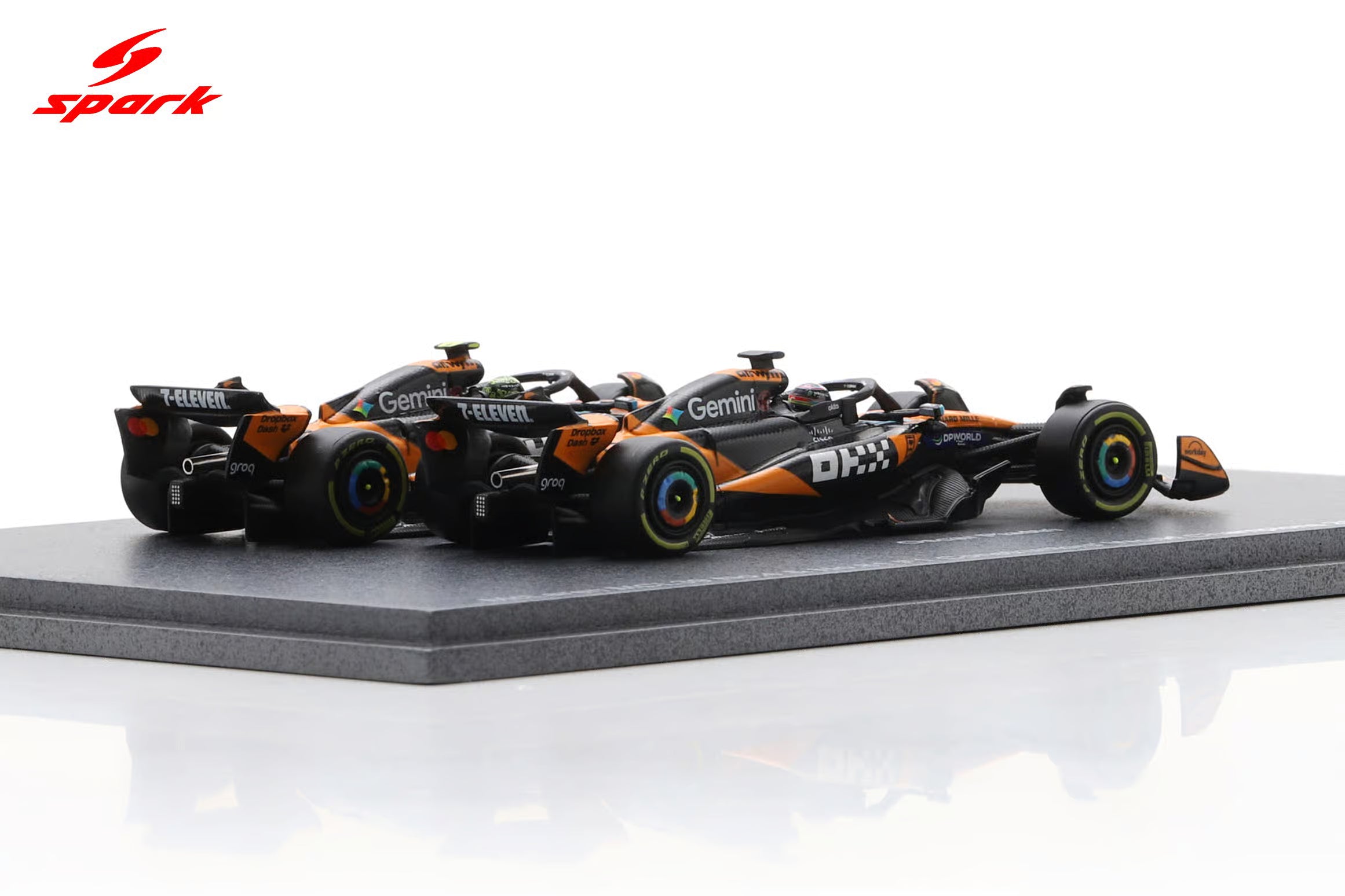 McLaren MCL39 No.4 & No.81 Formula 1 Constructors' Champion 2025 Lando Norris & Oscar Piastri
