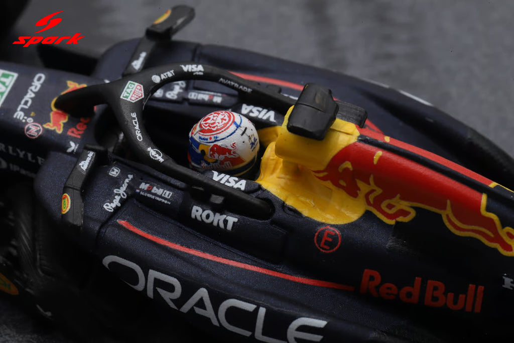 Pre-Order - Oracle Red Bull Racing RB21 No.1 & No.22 Abu Dhabi GP 2025 Max Verstappen & Yuki Tsunoda - Thank You, Yuki 1:64