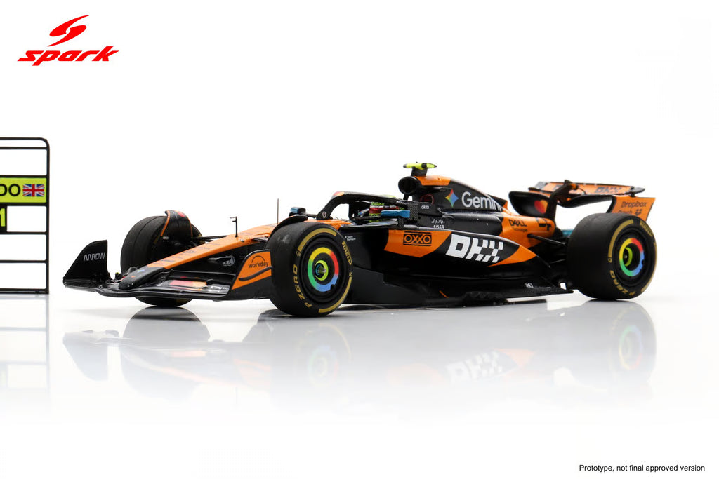 Pre-Order - McLaren MCL39 No.4 Winner Brazilian GP 2025 Lando Norris (with number board) 1:43